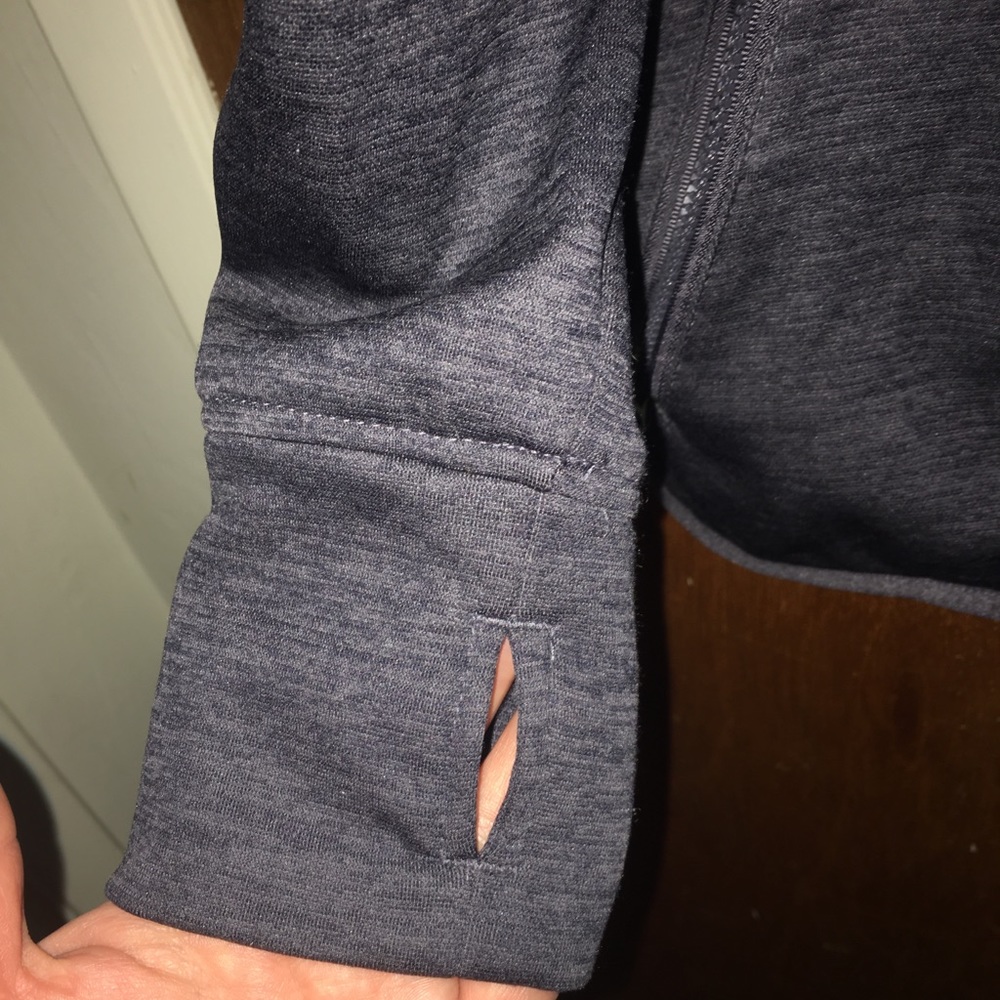 Champion Active Jacket, Size M - Picture 4 of 8